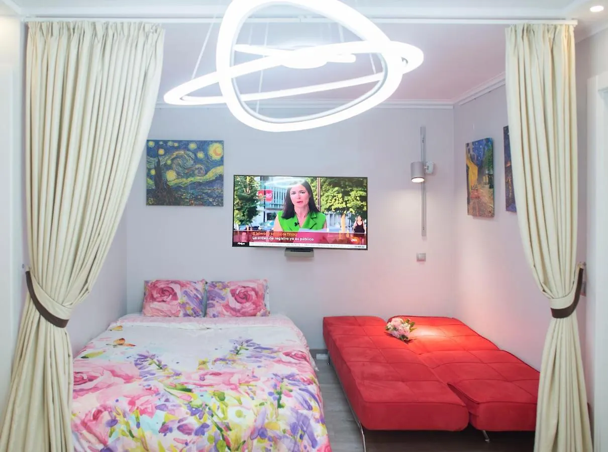 Camp Nou, Europa Fira - Modern Two-Bedroom Apartment With Heating L'Hospitalet de Llobregat 0*,