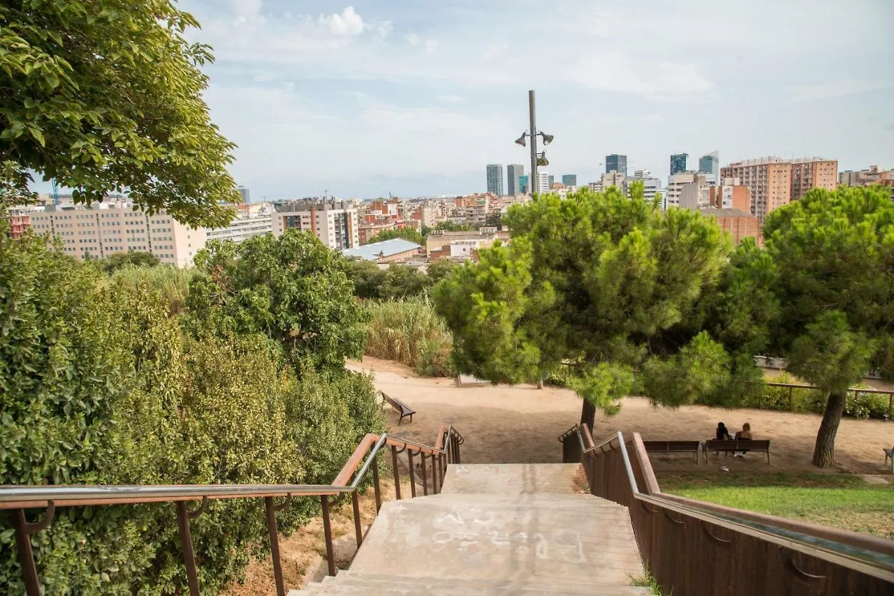 Camp Nou, Europa Fira - Modern Two-Bedroom Apartment With Heating L'Hospitalet de Llobregat