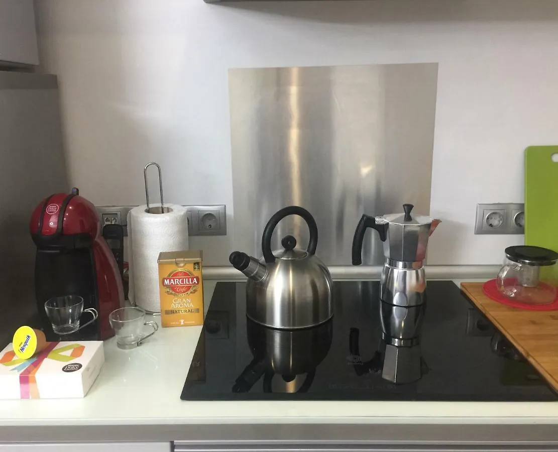 Camp Nou, Europa Fira - Modern Two-Bedroom Apartment With Heating L'Hospitalet de Llobregat Spanien